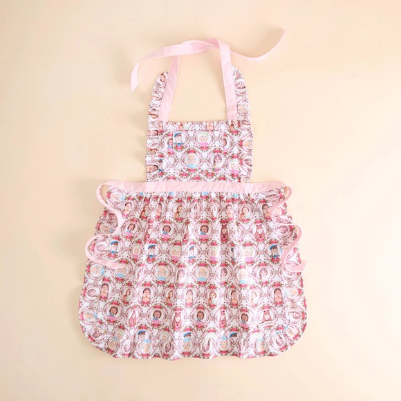 Posh Peanut Accessories - American Girl x Posh Peanut Womans Apron - limited edition